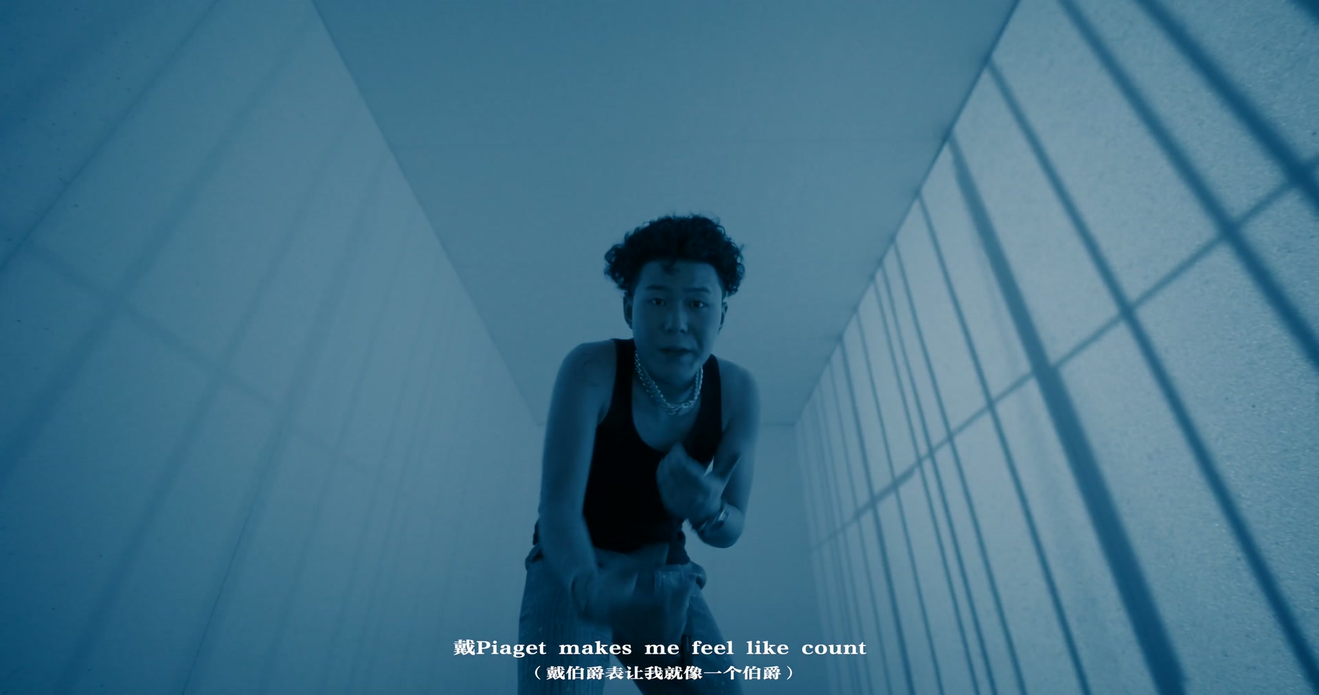 Lil Asian《HIGH IN THE CLOUD》 still 12
