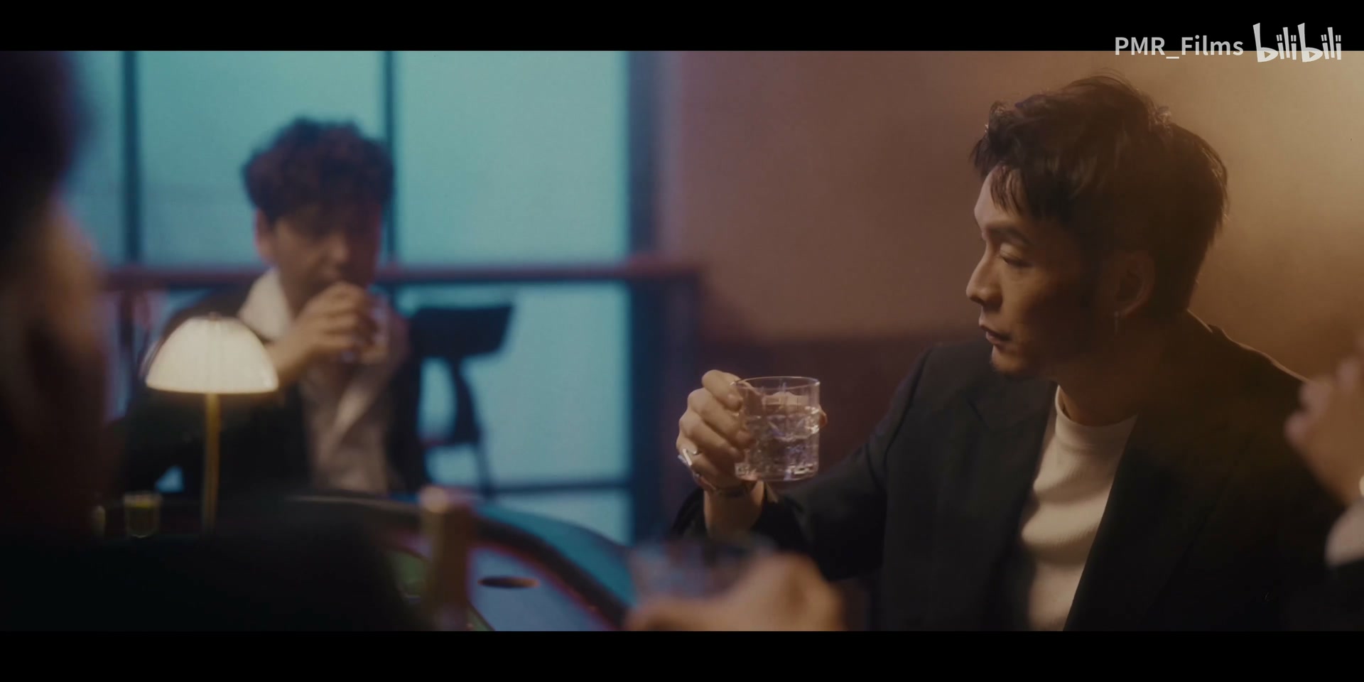 徐真真《瀑袭PUSH》 still 3