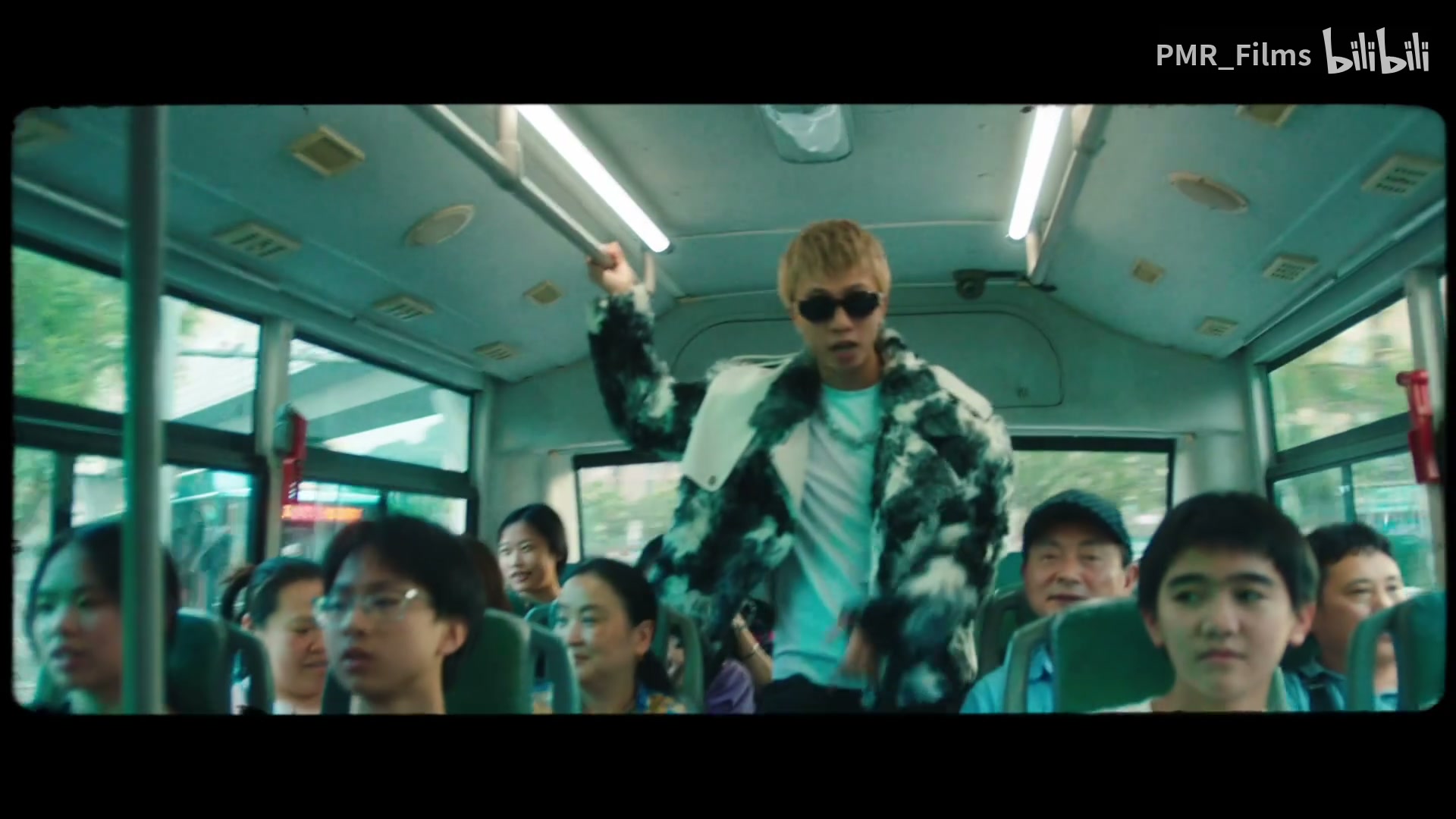 王齐铭《夜郎溪》 still 6