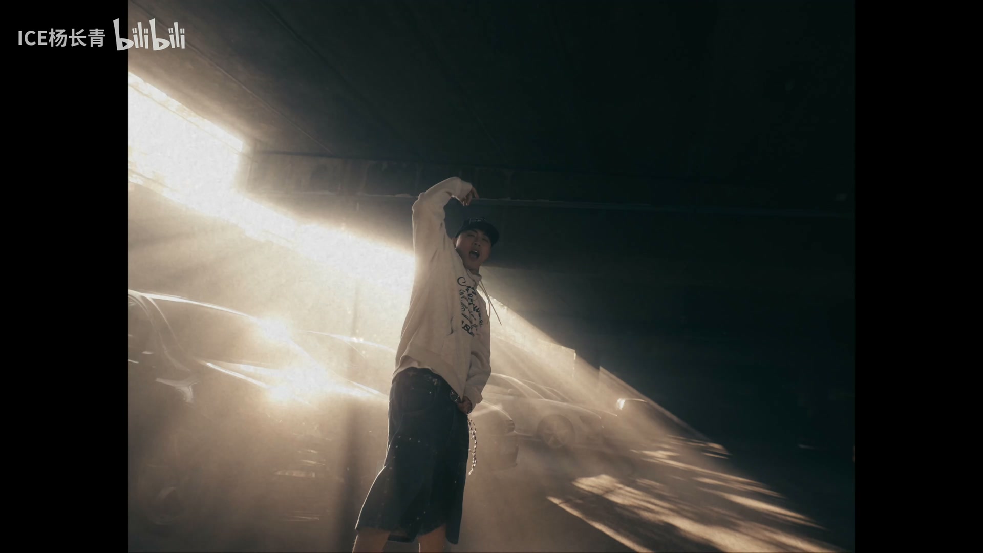 ICE杨长青《OI》 still 14